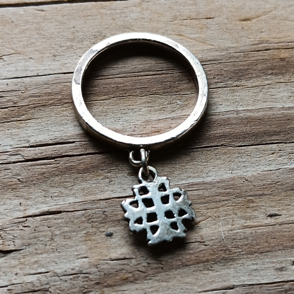 Retired! James Avery Sterling Silver Jerusalem Cross Dangle Ring Size 4.5 - Picture 4 of 5